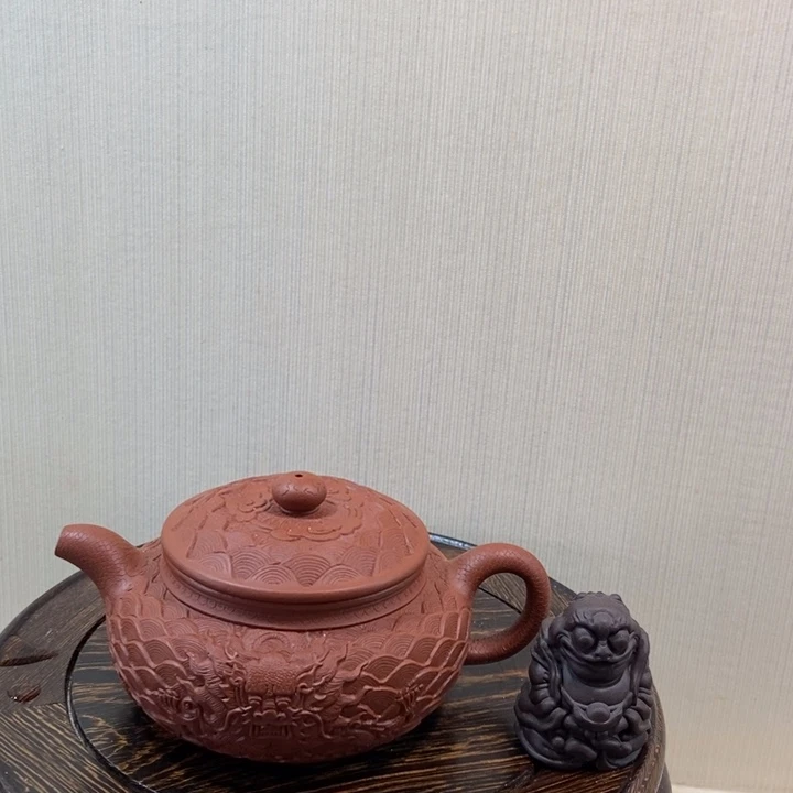 茶壶紫砂仿古紫气东来浮雕