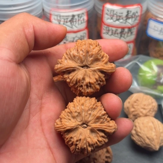 把件文玩核桃南疆43.5