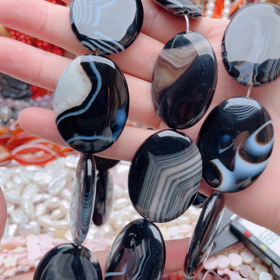 玛瑙/玉髓其他合金黑玛瑙1条蛋形卡30*40