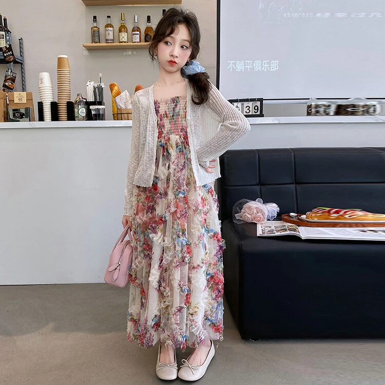 女童吊带裙外搭小开衫2025新款女大童洋气时髦夏季碎花吊带裙套装