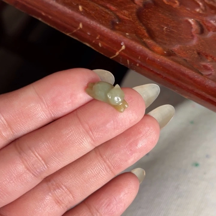 丽***川定制翡翠未镶嵌翡翠