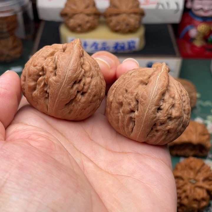 【闪购商品】把件文玩核桃39全品霸王龙