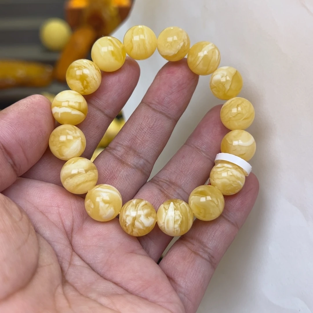 温***生蜜蜡未镶嵌裸石13加20.45克