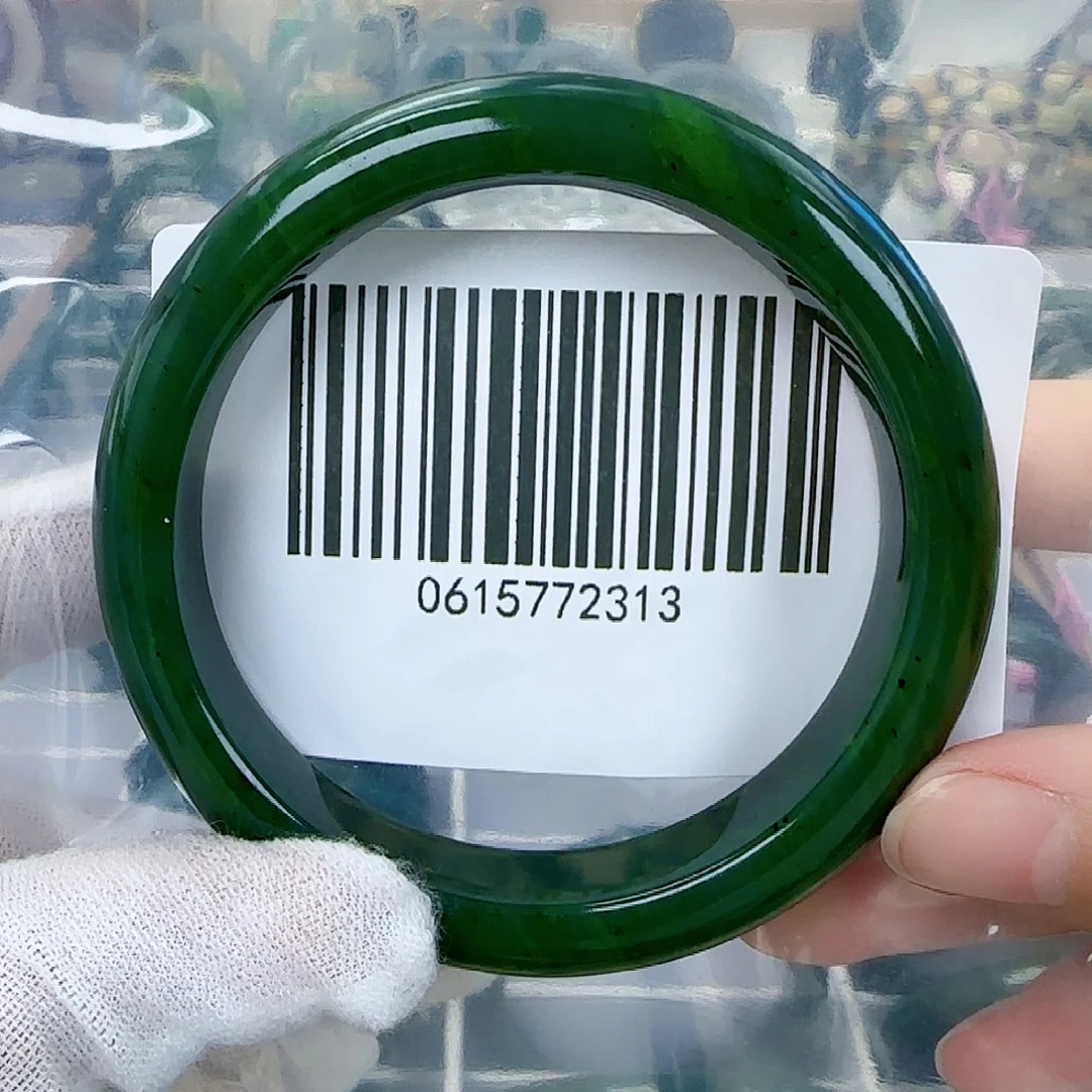 和田玉（碧玉）手镯未镶嵌微瑕6061