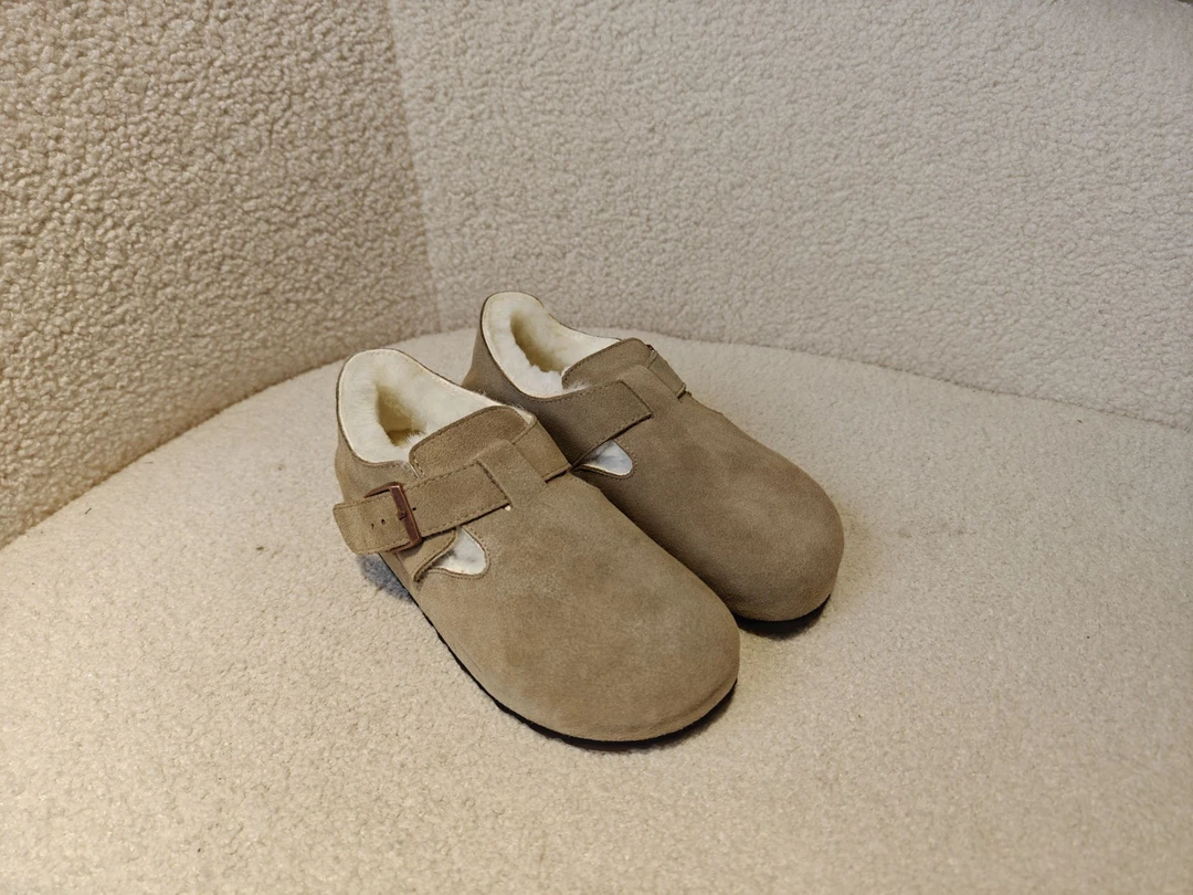 老王甄选 冬季新款 舒适百搭软底保暖女士博肯鞋