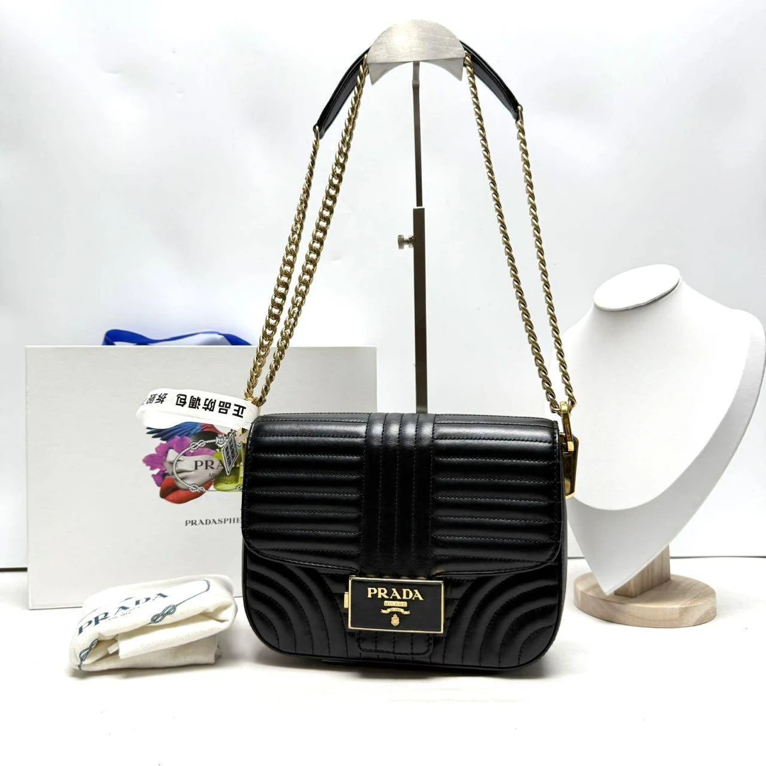 胖虎佳佳/普拉达/95新/公价0/箱包/两用包/31B2501140002