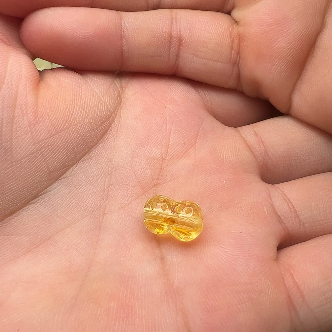 金珀颈饰未镶嵌金珀花生提溜吊坠