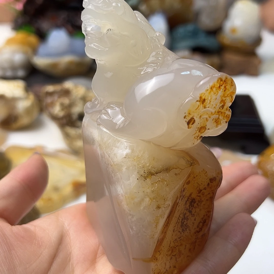 玛瑙/玉髓颈饰未镶嵌