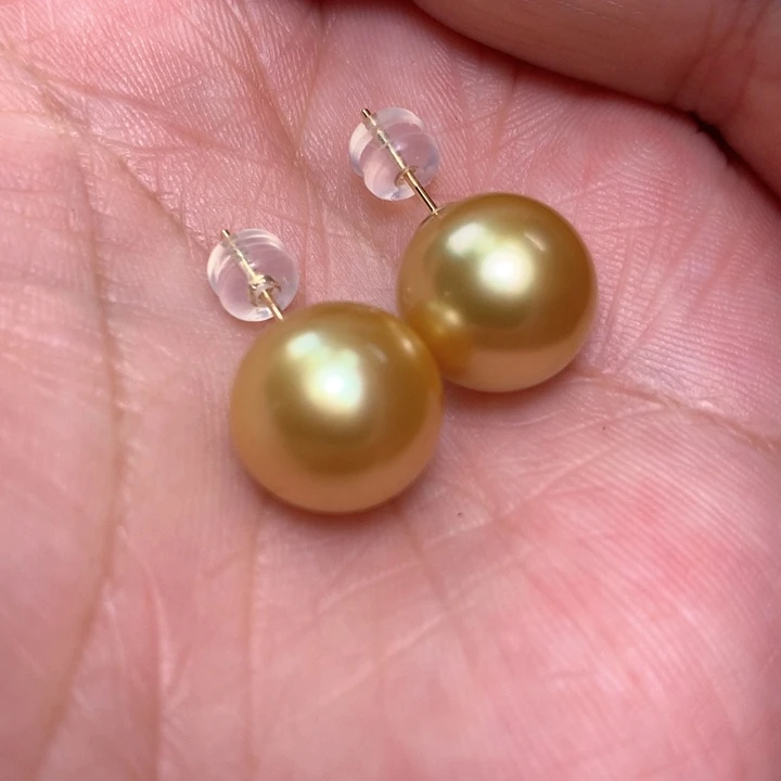 18K金镶嵌耳饰海水珍珠