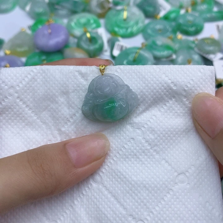 颈饰18K金镶嵌翡翠11111111111