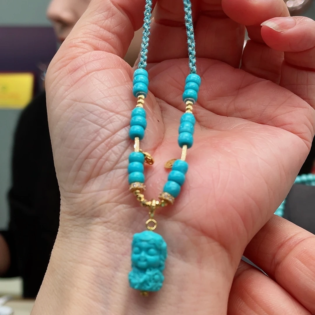 绿松石颈饰18K金镶嵌