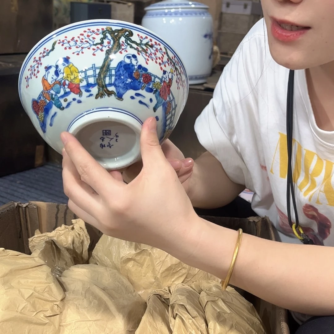 摆件////景德镇陶瓷器。绿。