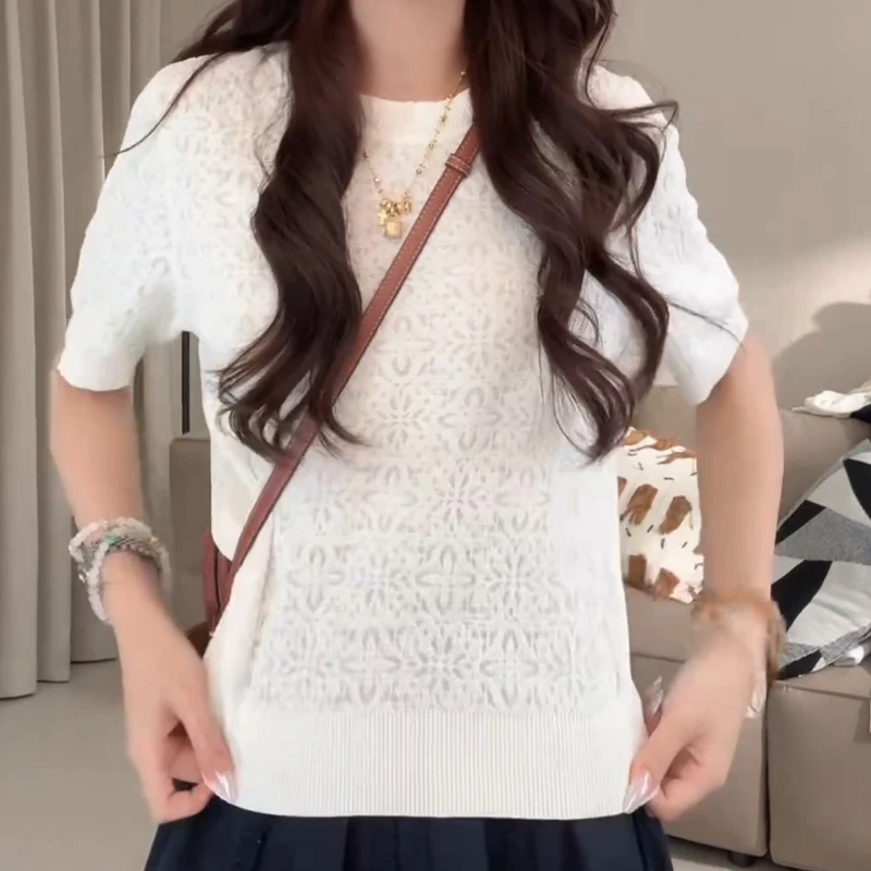 夏季休闲百搭气质镂空提花设计圆领针织衫短袖上衣LK2504547
