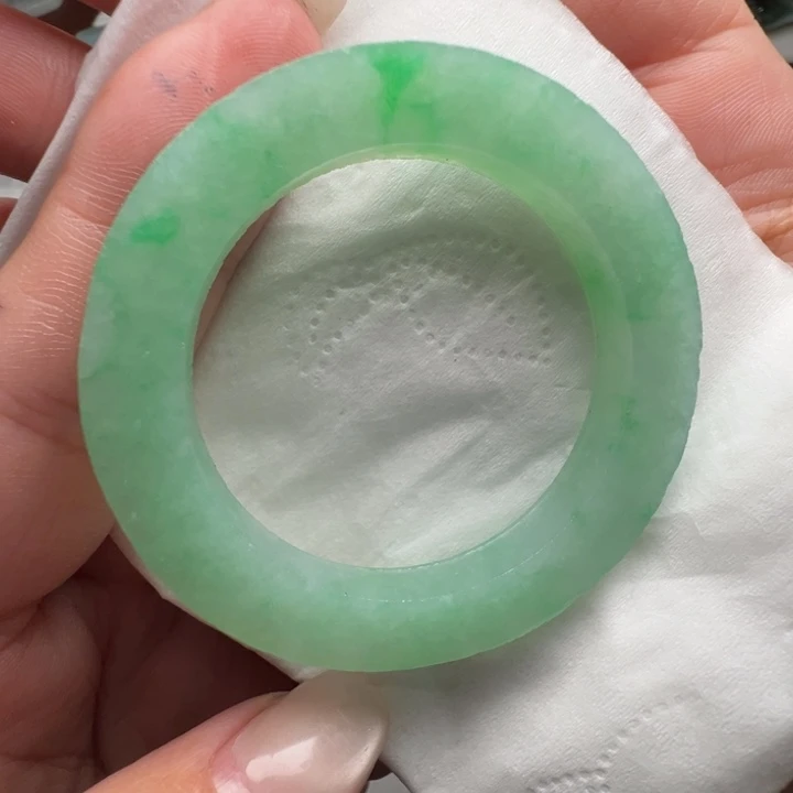 定制翡翠未镶嵌包工