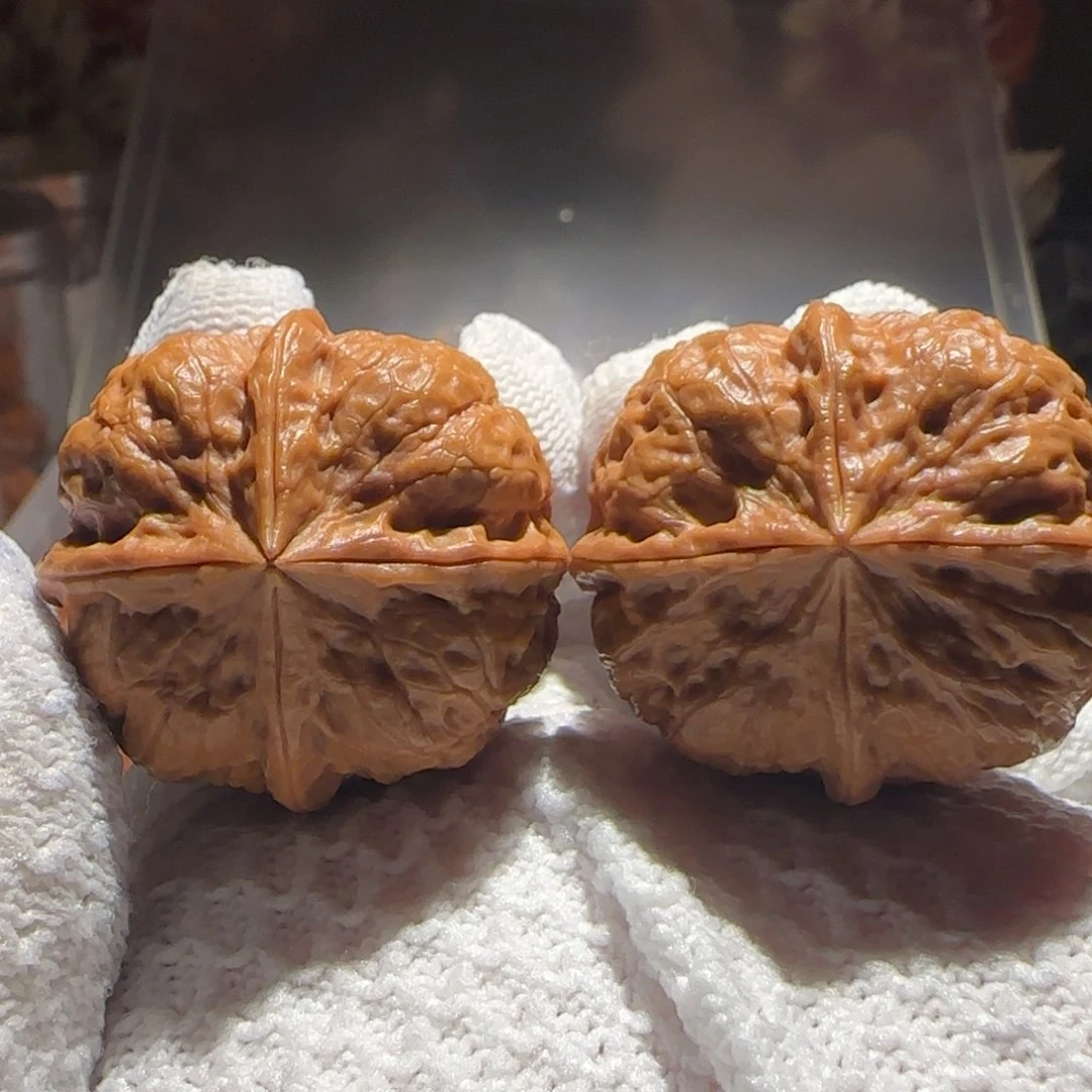 把件文玩核桃翻天印