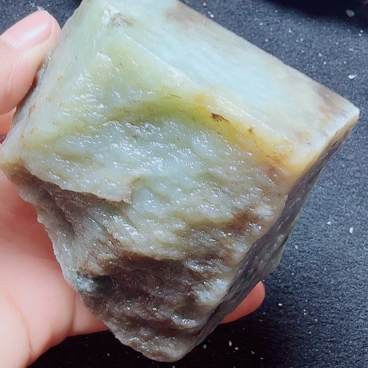 和田玉（糖玉）未镶嵌珠宝半成品