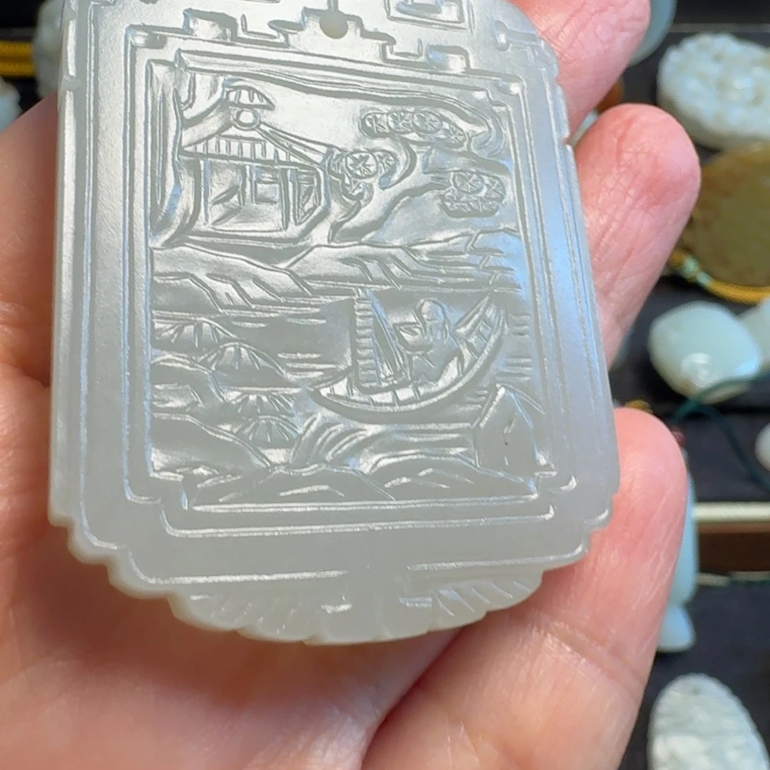 和田玉（糖玉）未镶嵌挂件