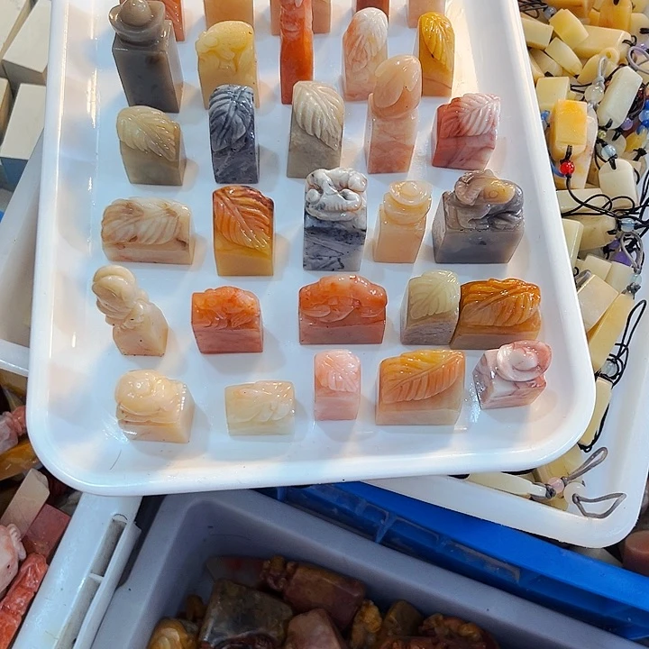 蛙***鸣寿山石印石今天我也很喜欢他