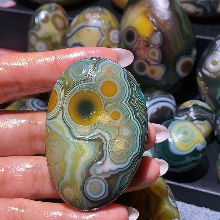 玛瑙/玉髓未镶嵌珠宝奇石66