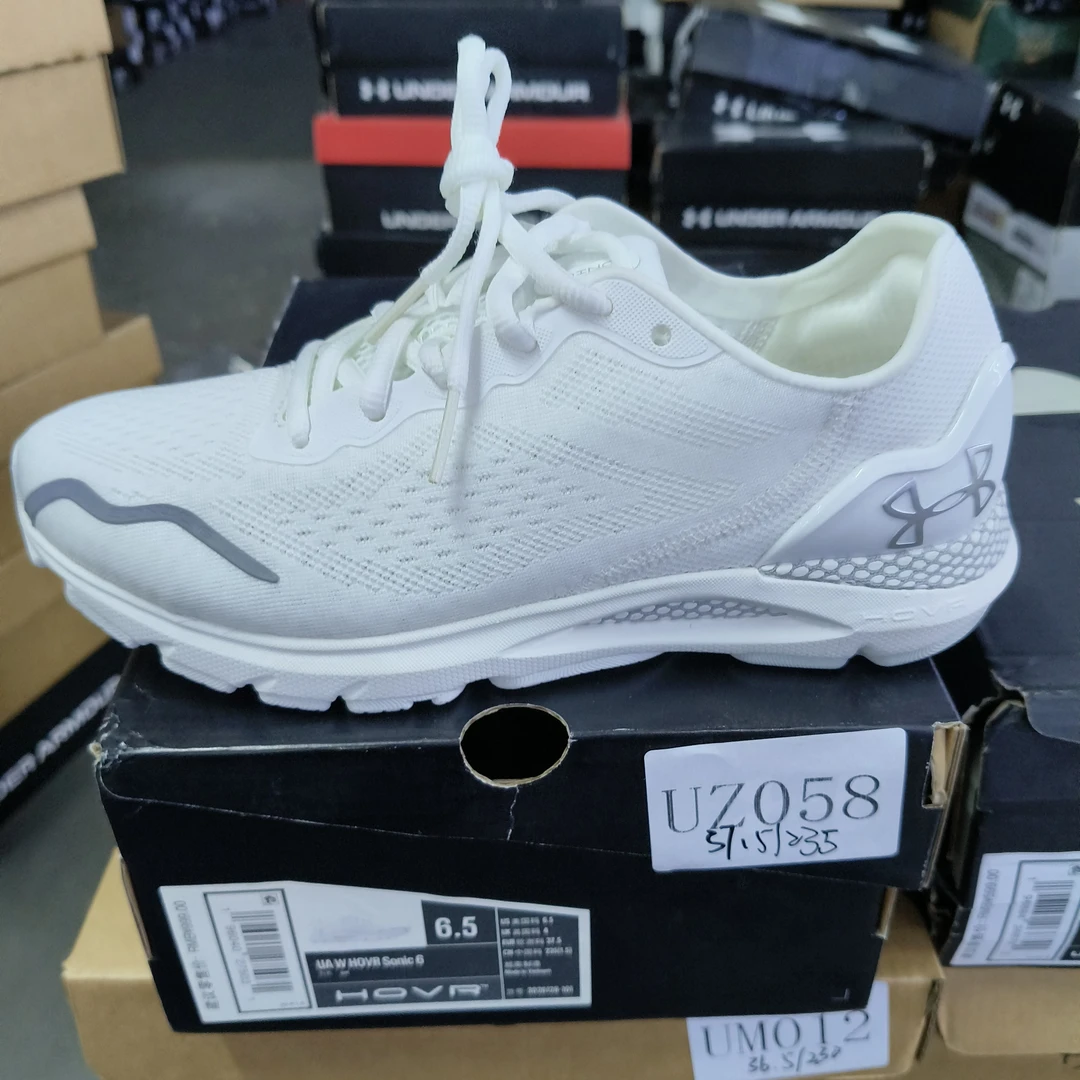 断码运动鞋-安德玛-UZ058