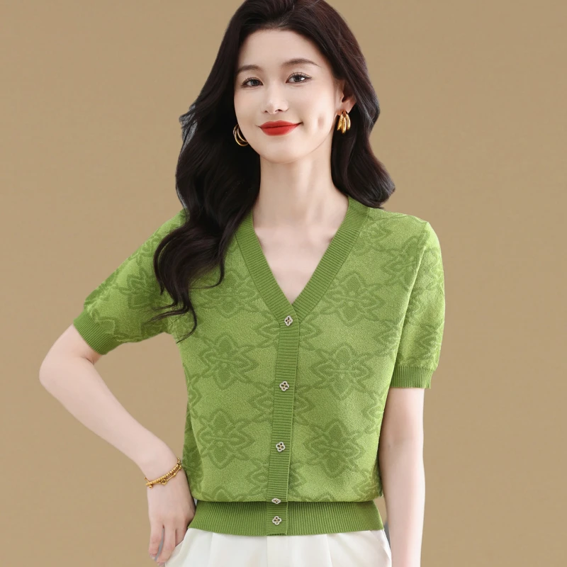 时尚洋气薄款显瘦冰丝针织短袖女款爆款2025新款独特漂亮小衫T恤