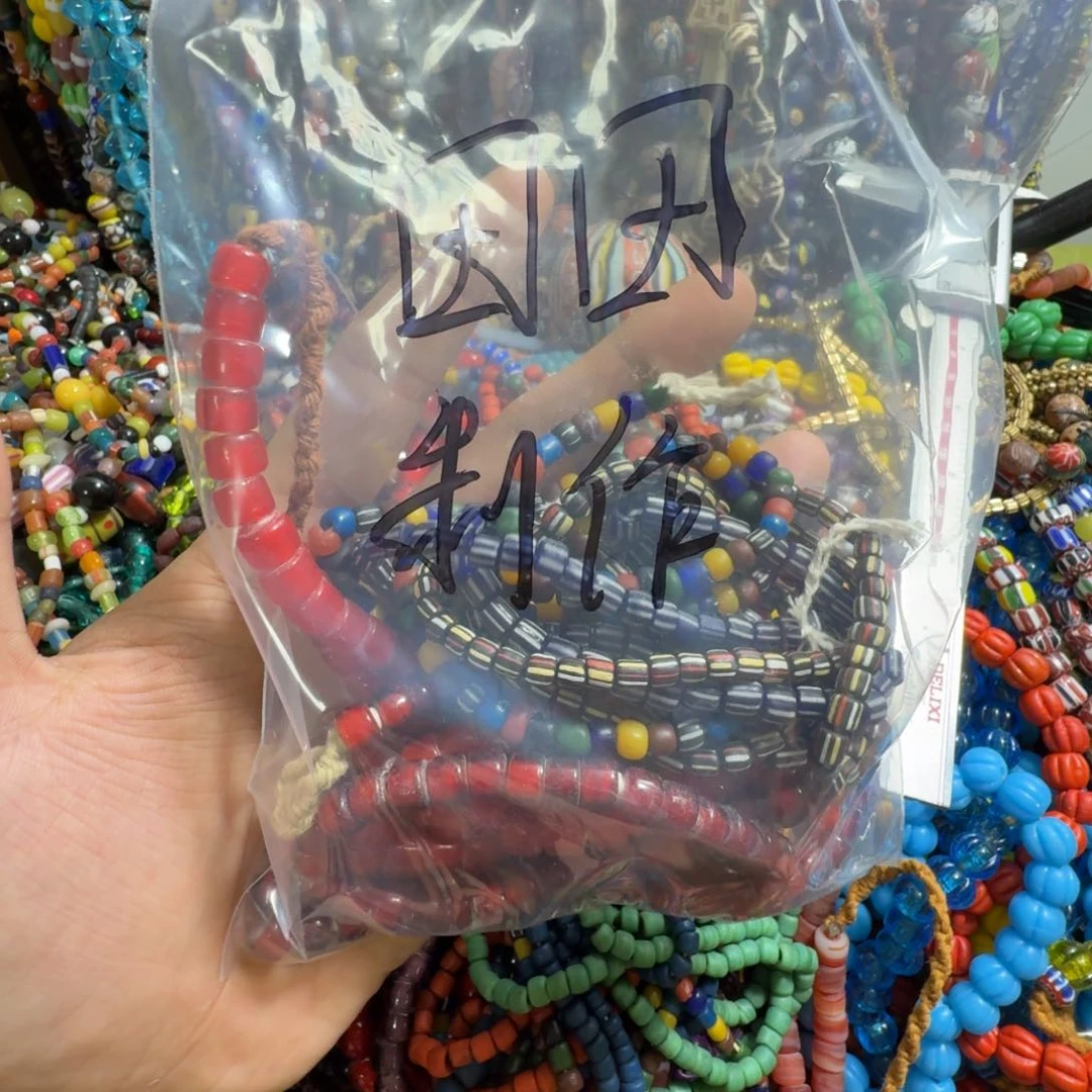琉璃手工艺品天天制作