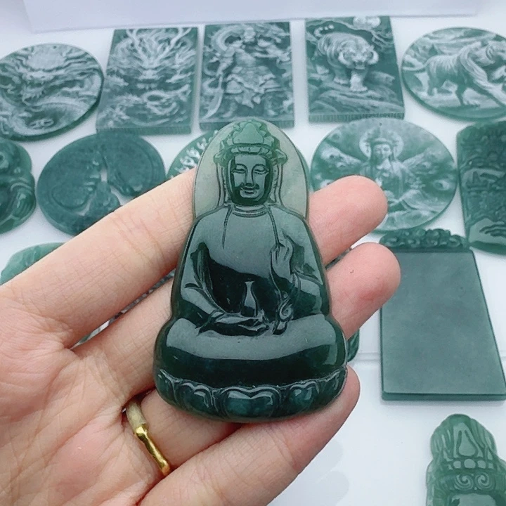 苏***9翡翠未镶嵌颈饰多样性发货天然A货翡翠