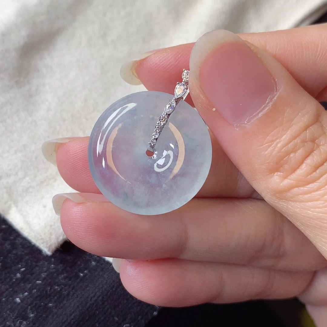 【闪购商品】吊坠(赠链)18K金镶嵌翡翠