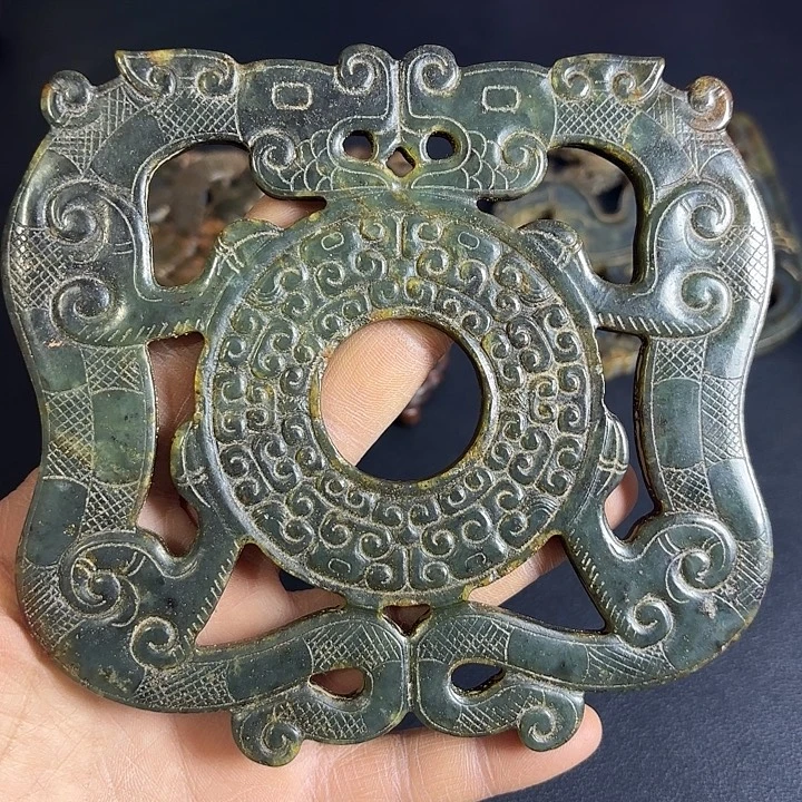 吉***言白玉菩提把件一个一个