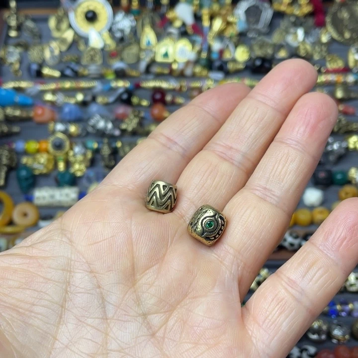 z****文玩配饰腰珠配饰