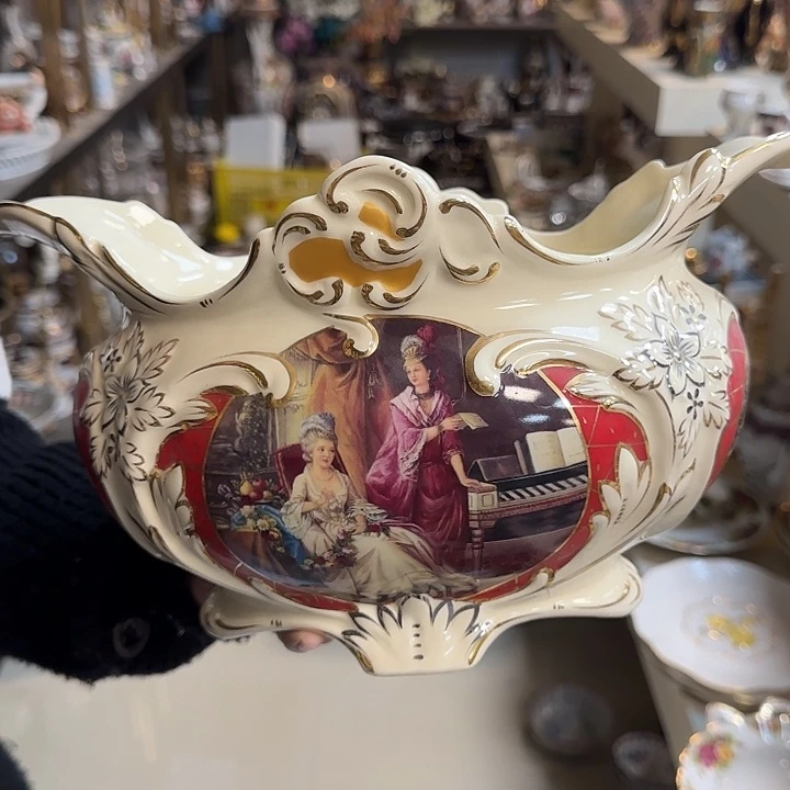 鹿与海陶瓷有限公司