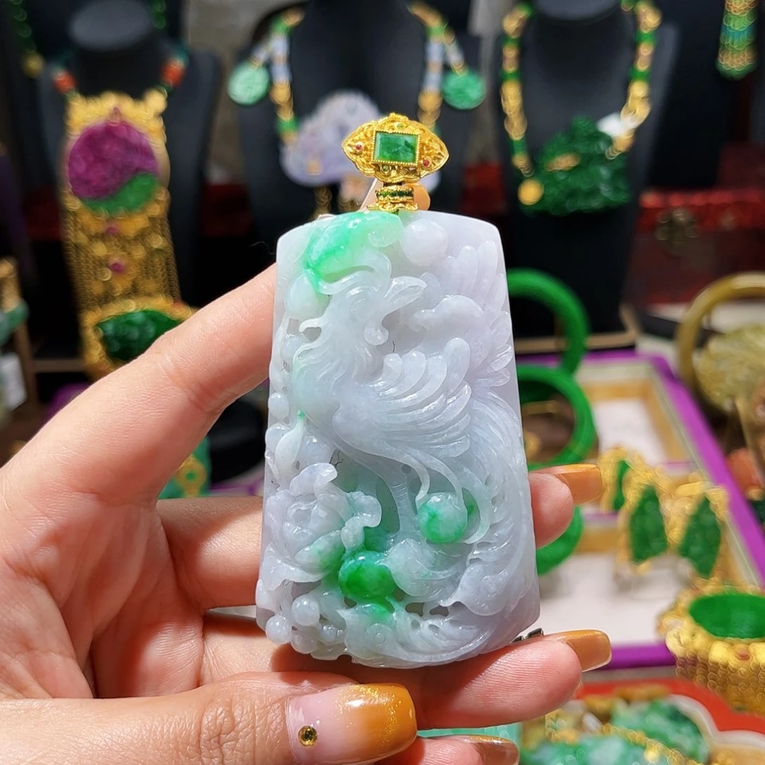 【闪购商品】翡翠吊坠(赠链)未镶嵌凤