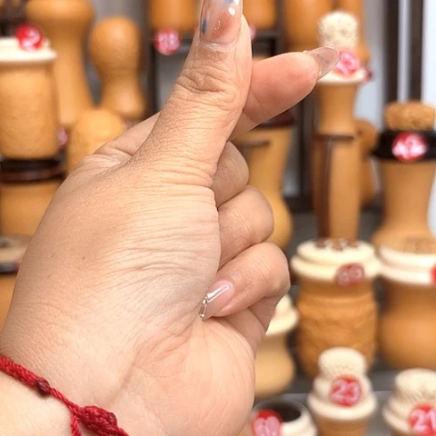 逍***儿俩个柿子墩牛货牛牛