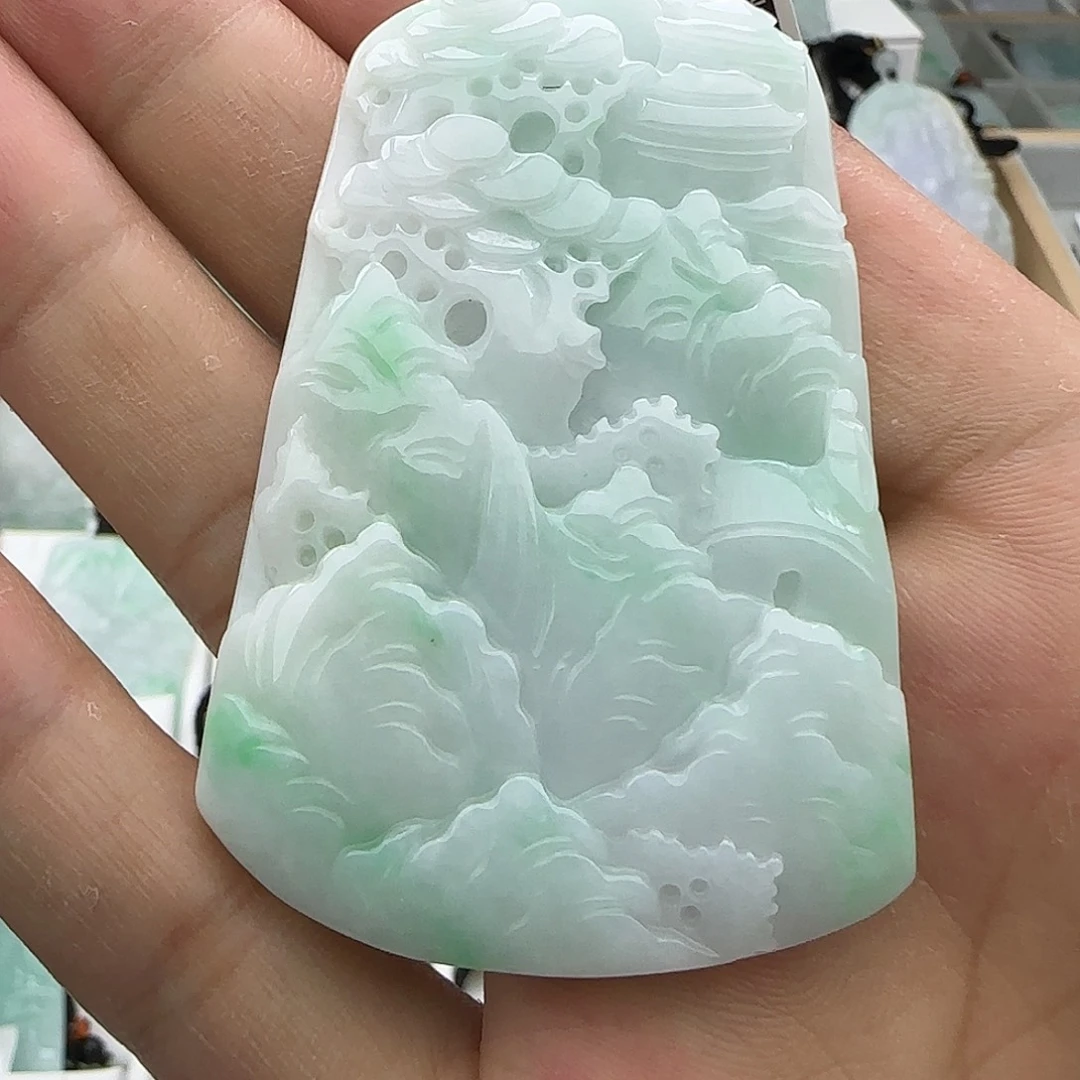 翡翠未镶嵌颈饰翡翠