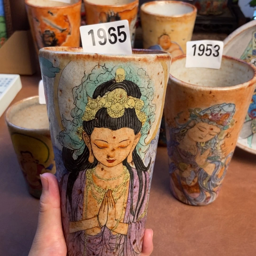 荆***慧景德镇手工制作陶瓷 1965