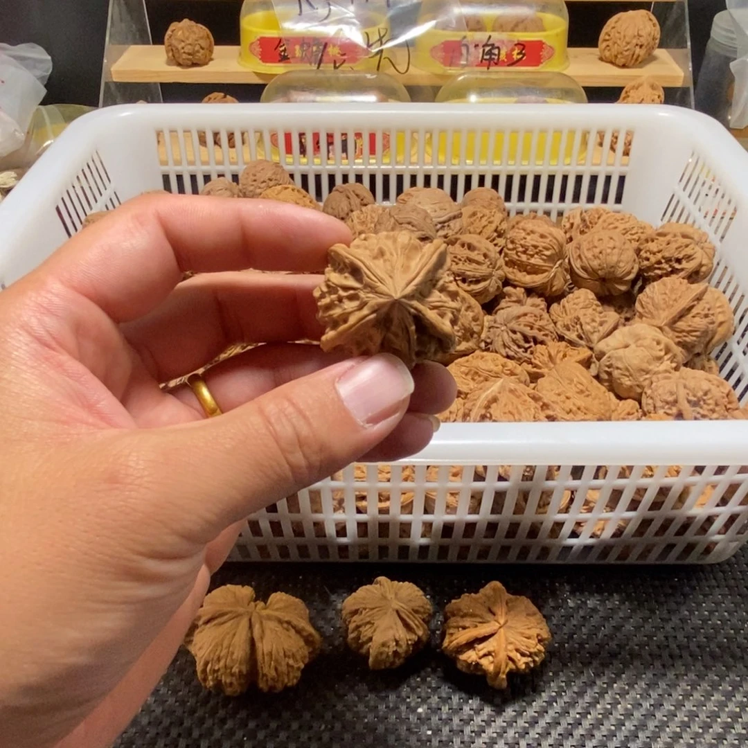兔***哥文玩核桃吊坠核桃异形单只异形