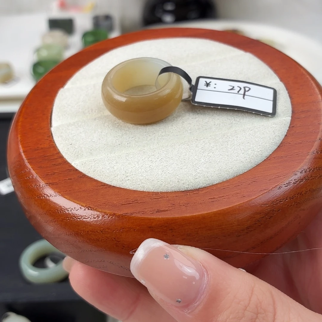 和田玉未镶嵌戒指Q78半糖轮胎内径16.4