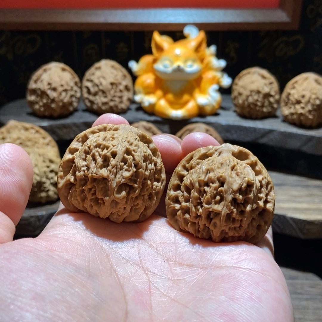 木***林文玩核桃把件涿鹿南将石