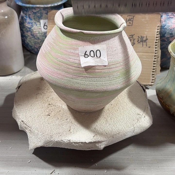 陶摆件高17，口9，瑕疵处理有孔，600