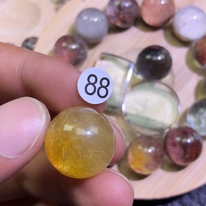 徐***姨吊坠(不含链)水晶未镶嵌