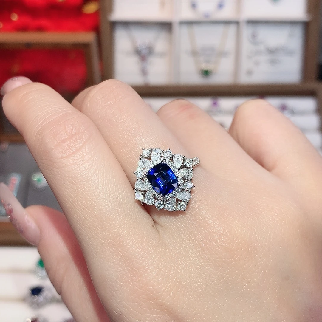 铂Pt950镶嵌蓝宝石戒指1.41ct/天然宝石/七天无理由