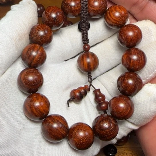 檀香紫檀（小叶紫檀）全陈化老料1.5手串