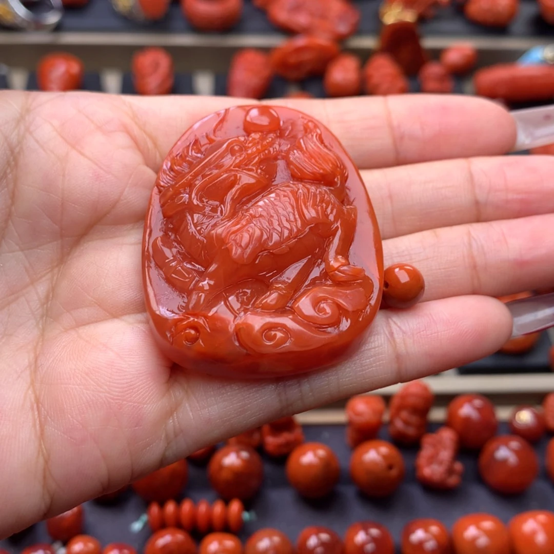 【闪购商品】南红玛瑙麒麟吊坠未镶嵌