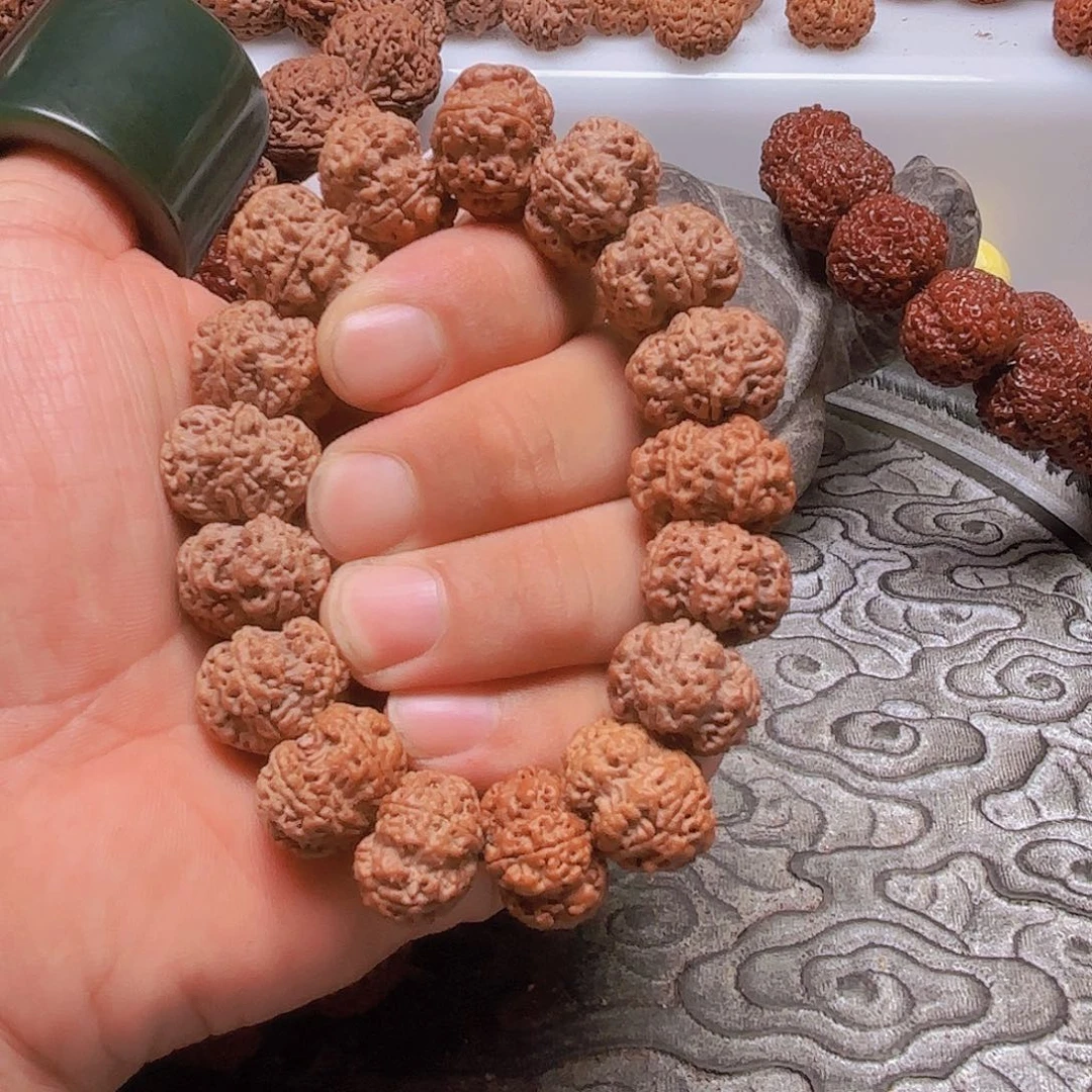 南***无手串金刚菩提V208/20mm 龙骨梅花