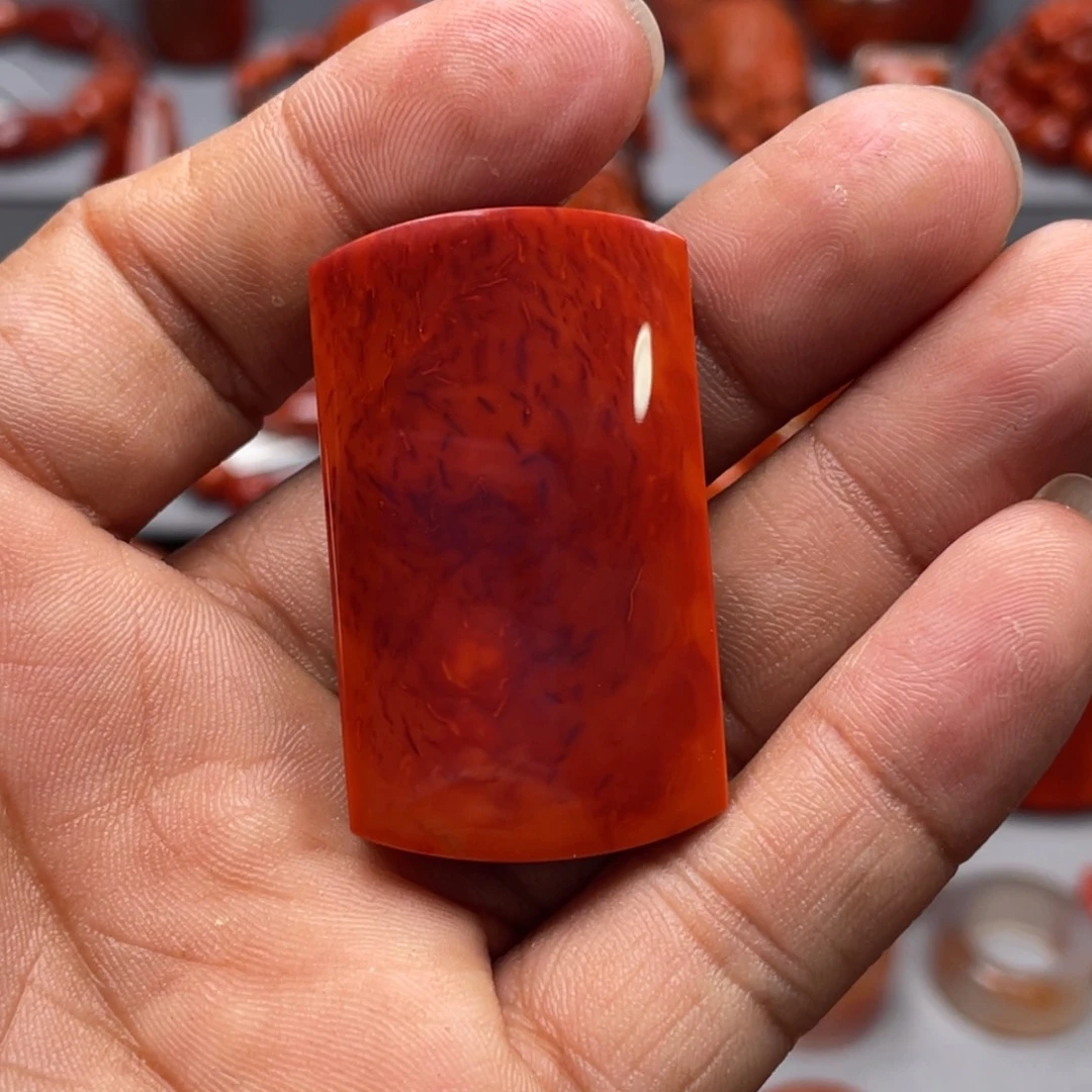 南红玛瑙未镶嵌珠宝奇石吊坠