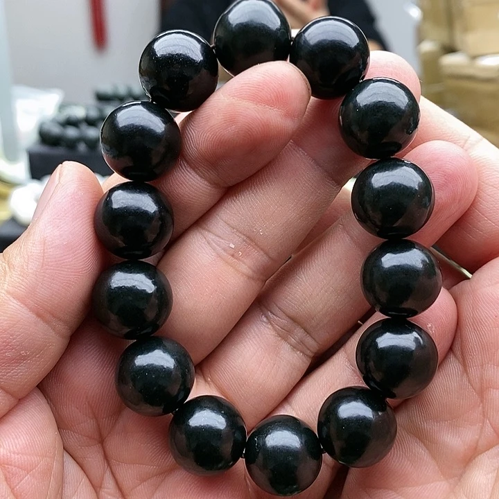 【闪购商品】未镶嵌手链和田玉16黑青