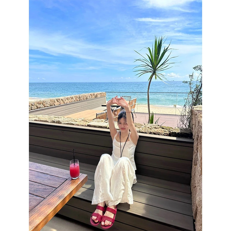 小众设计款显瘦修身无袖上衣2025夏季休闲宽松时尚百搭阔腿长裤女