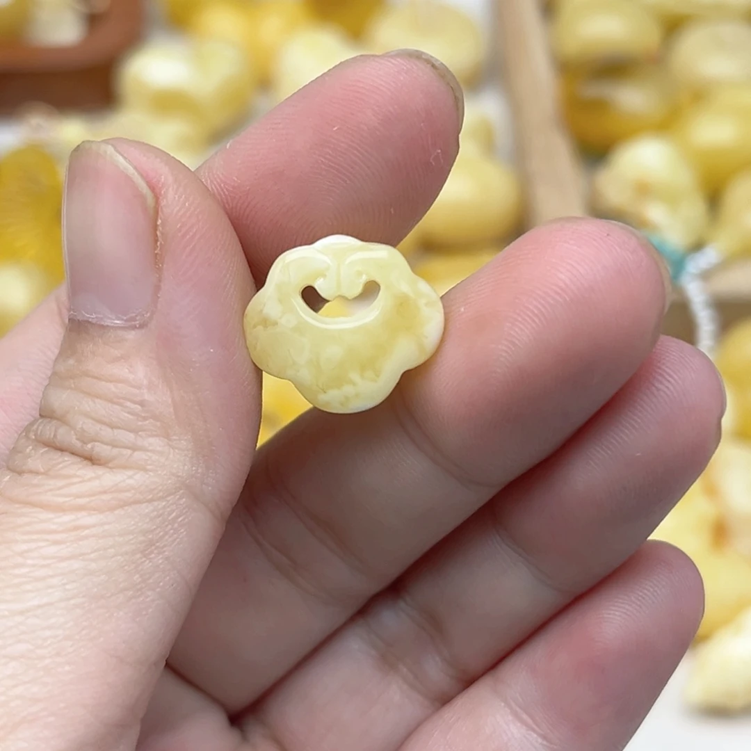 蜜蜡未镶嵌裸石特价
