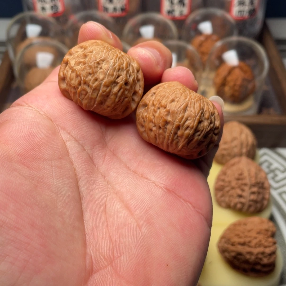 中***叔吊坠文玩核桃34精品铁锤妹妹