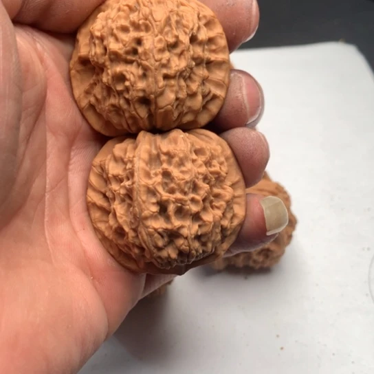 我的心好痛啊我真的很痛很